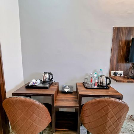 Hotel Sangam View Аллахабад Экстерьер фото