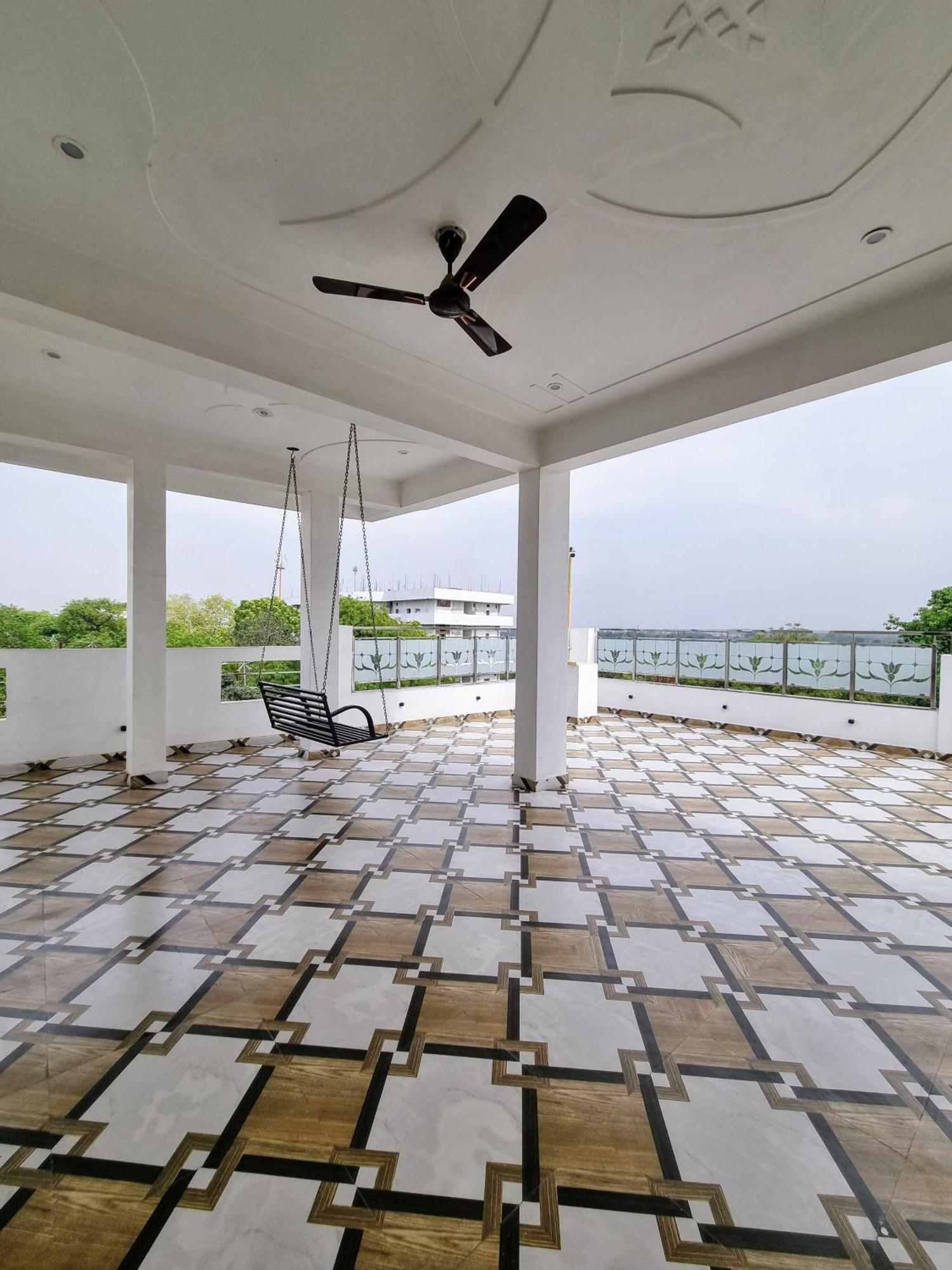 Hotel Sangam View Аллахабад Экстерьер фото