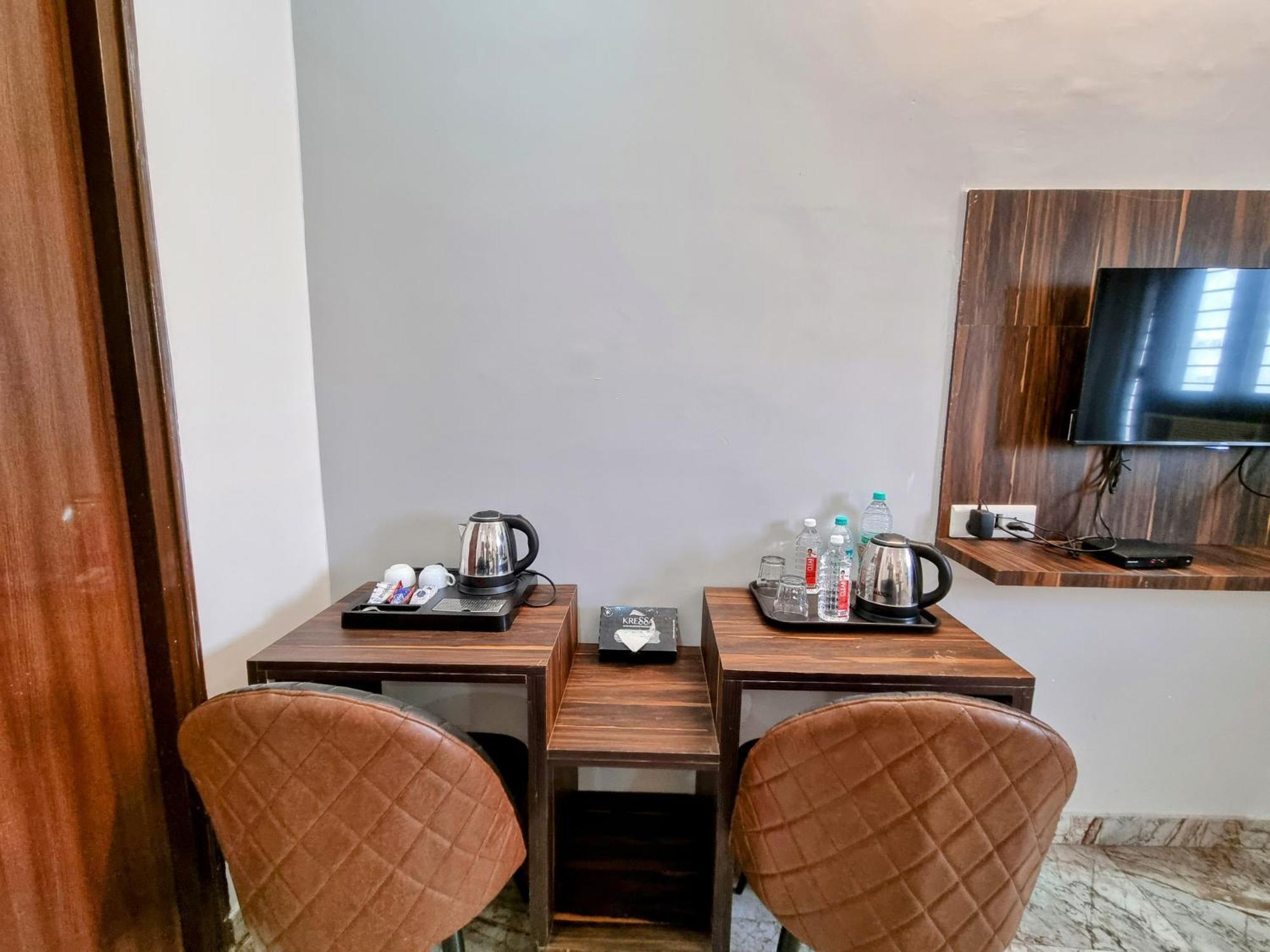 Hotel Sangam View Аллахабад Экстерьер фото